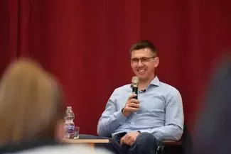 Braun Ákos előadása