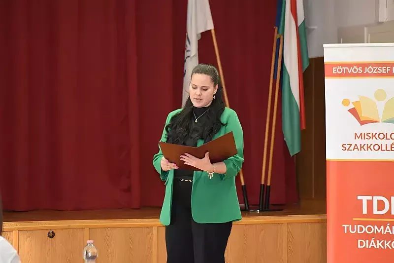 Szép magyar beszéd verseny intézményi előválogatója.