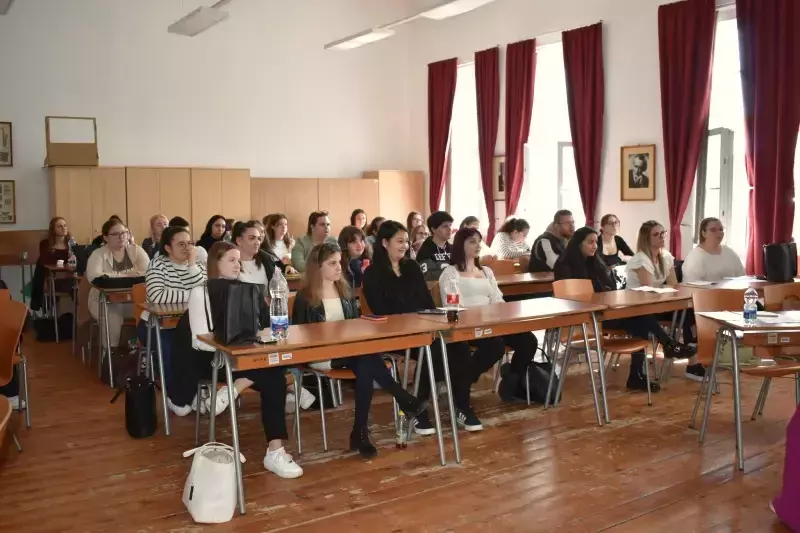 Intézményi versmondó verseny
