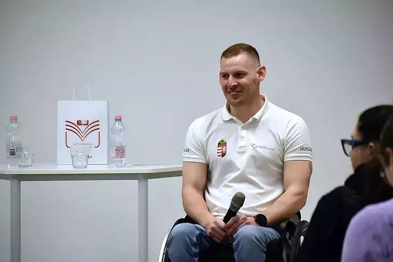 Beszélgetés Bognár Krisztiánnal