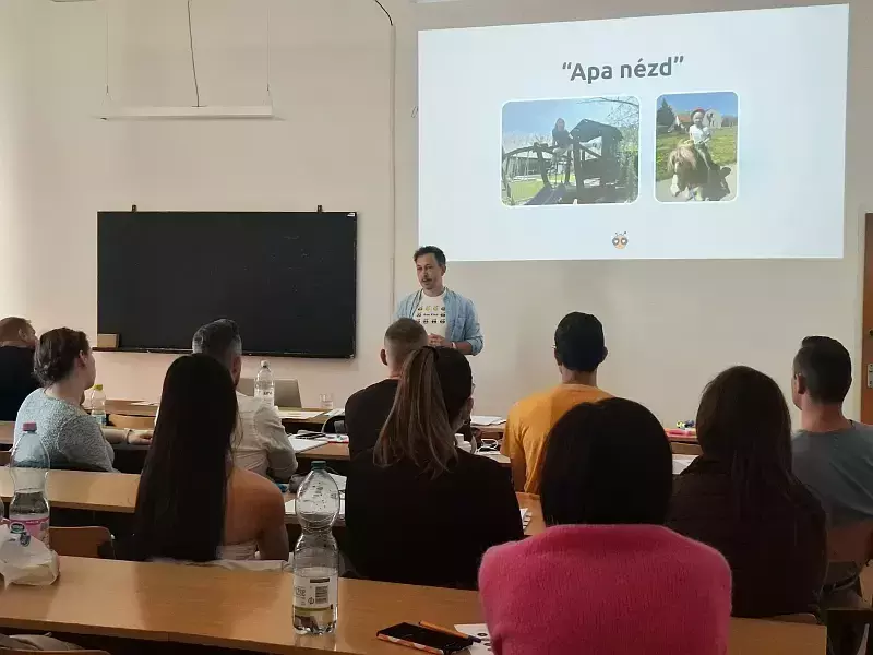 Előadás a munkahelyi elismerés fontosságáról