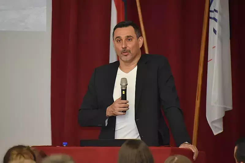 Vízilabda-legenda a főiskolán